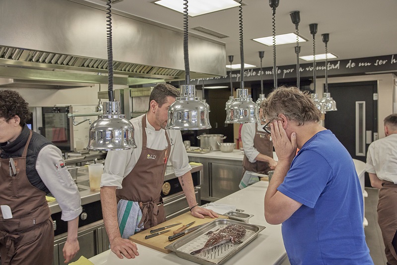 ドキュメンタリ－映画「ムガリッツ」　”異端の名店”の異次元の独創的料理の舞台裏