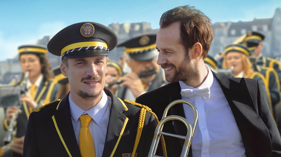 「ファンファーレ!ふたつの音」 幼い時に別れた兄弟の数奇な再会と奇跡の演奏