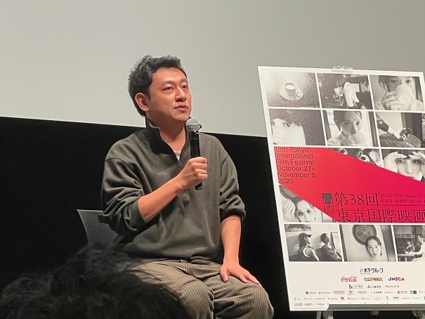 第38回東京国際映画祭コンペ部門「恒星の向こう側」舞台挨拶 乃木坂46・久保史緒里、朝倉あき、中川龍太郎監督登壇