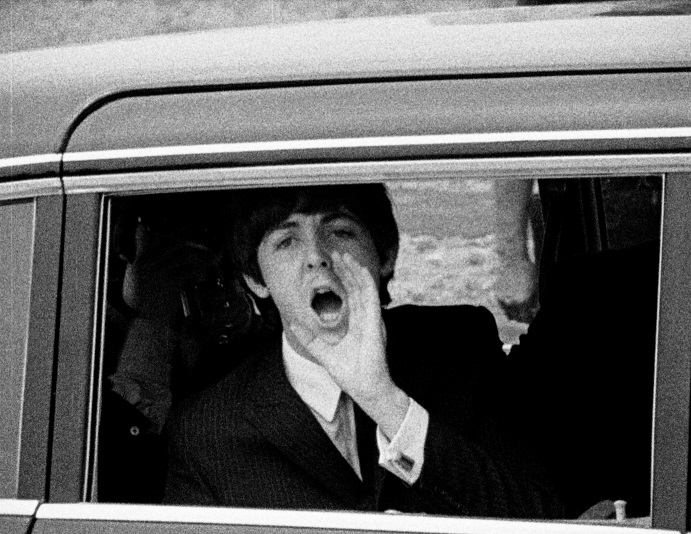 ビートルズ来日60周年記念公開「ビートルズがいた夏」日本版ビジュアル＆場面写真公開
　