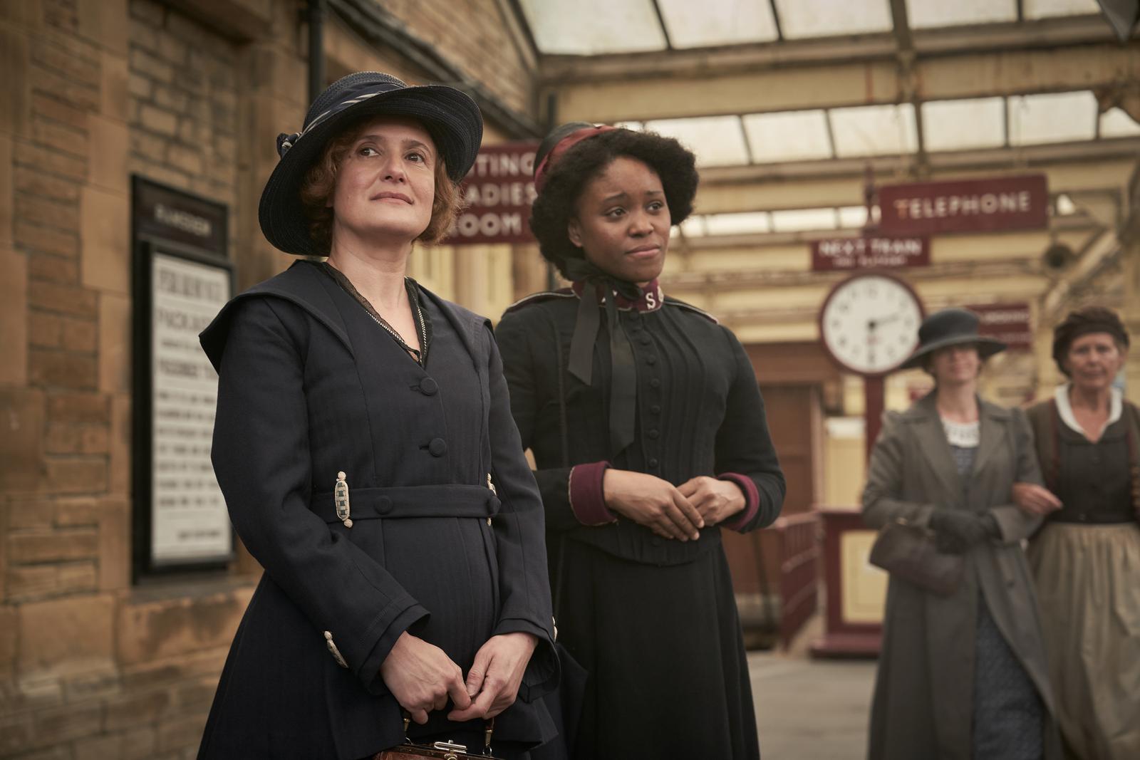 「ザ・コラール 希望を紡ぐ歌」第一次大戦下、存続危機の合唱団が失われた希望を紡ぎ直すヒューマンドラマ 場面写真解禁