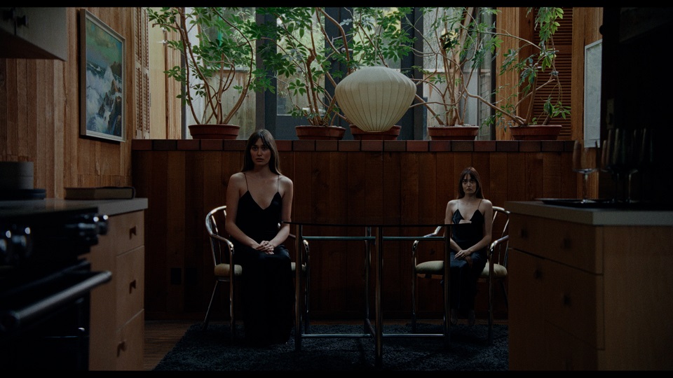 オズグッド・パーキンス監督×気鋭スタジオNEONの最新作「KEEPER/キーパー」本編映像&場面写真解禁